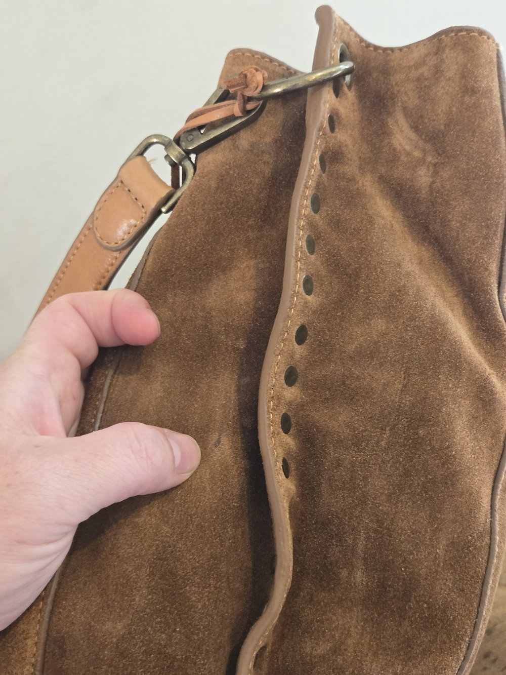 Vilenca Holland Chic Cognac Genuine Suede Shoulder Bag With Studded Sides - Picture 11 of 12